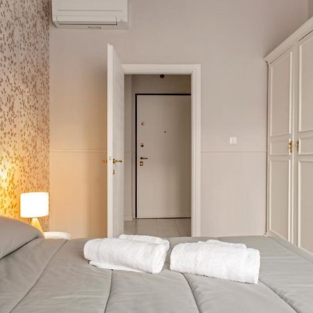 The Port Residence Ливорно Экстерьер фото